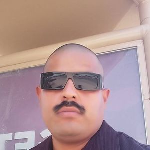 Meet your Posher, Jonathan